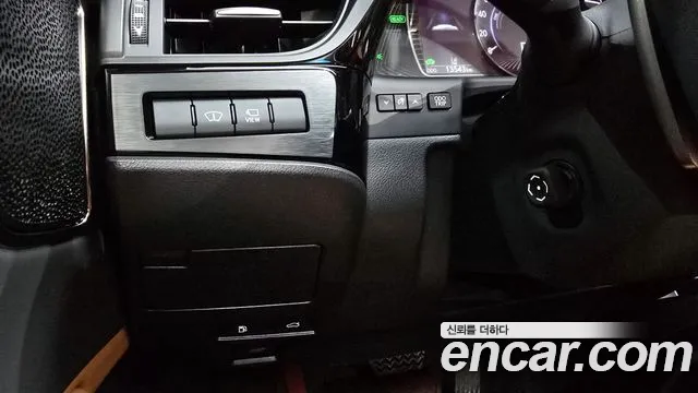 Lexus ES300h 7th generation id 2738170 из Кореи 8