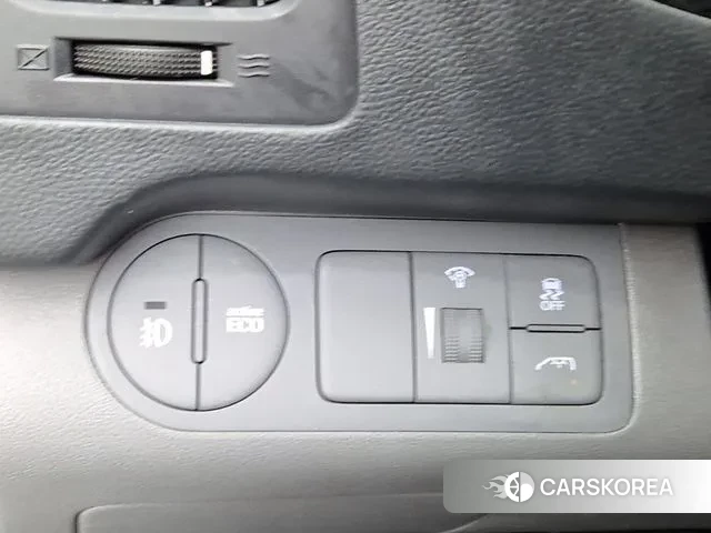 Hyundai The New Grand Starex id 3439867 из Кореи 8