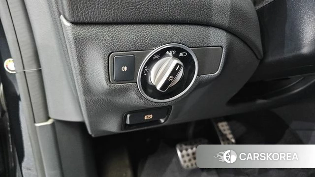 Mercedes-Benz CLA-Class C117 id 4638073 из Кореи 8
