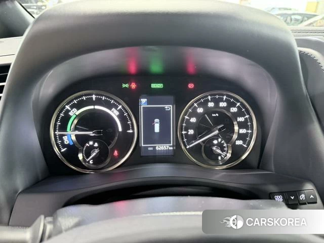 Lexus LM id 4208320 из Китая 8