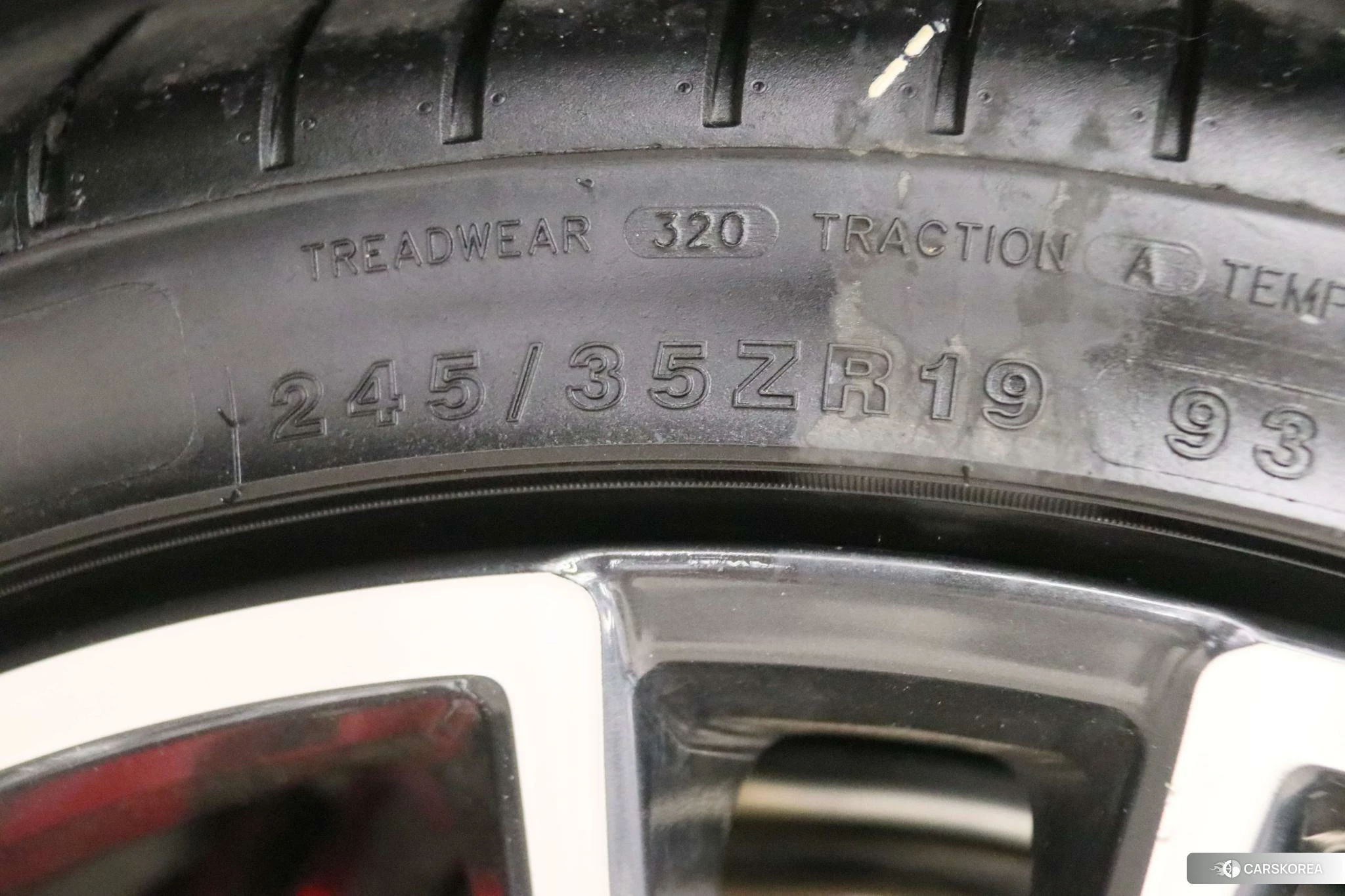 Audi A4L id 4420896 из Китая 8