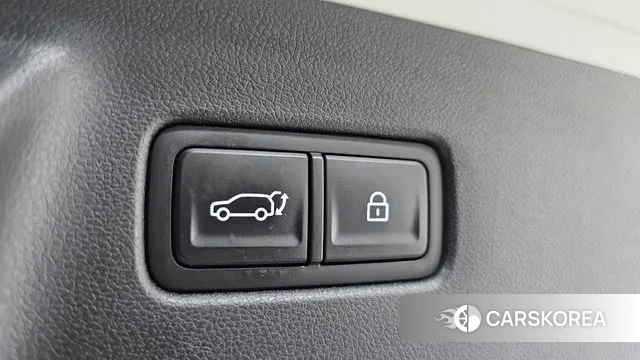 Hyundai Santa Fe (MX5) id 3751547 из Кореи 8