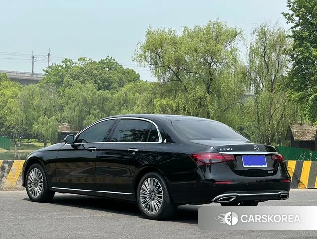 Mercedes-Benz E-class id 4314061 из Китая 8