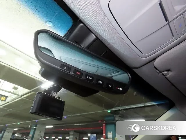 Genesis G80 id 3772912 из Кореи 8