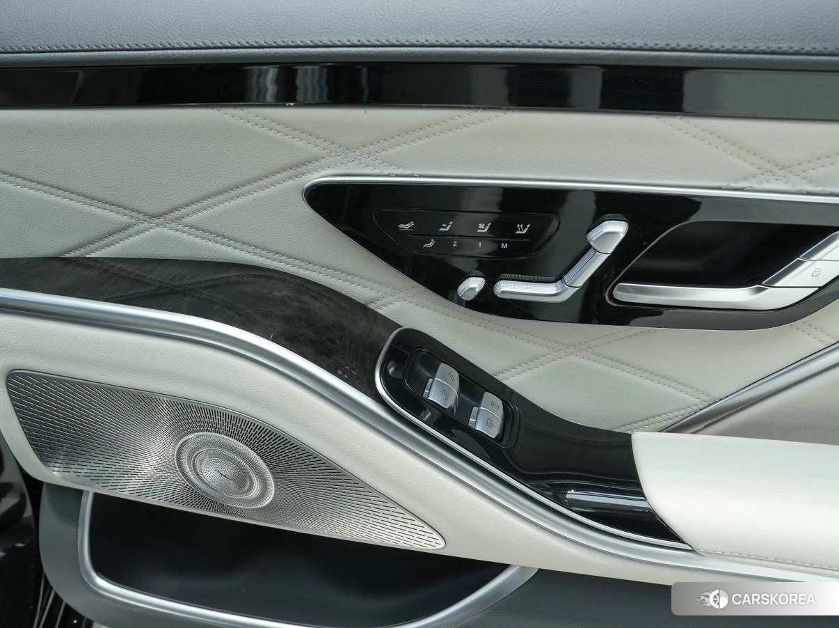 Mercedes-Benz Maybach S-class id 4487415 из Китая 8