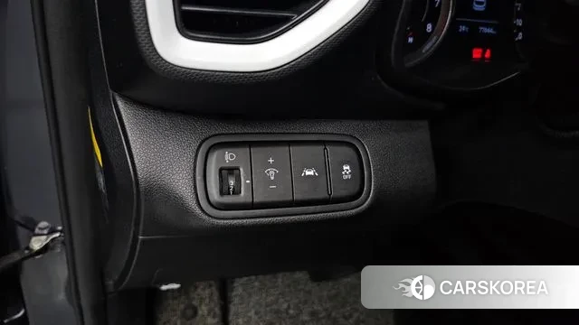 Hyundai Venue id 3028965 из Кореи 8