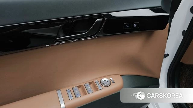 Hyundai Grandeur (GN7) id 3940089 из Кореи 8