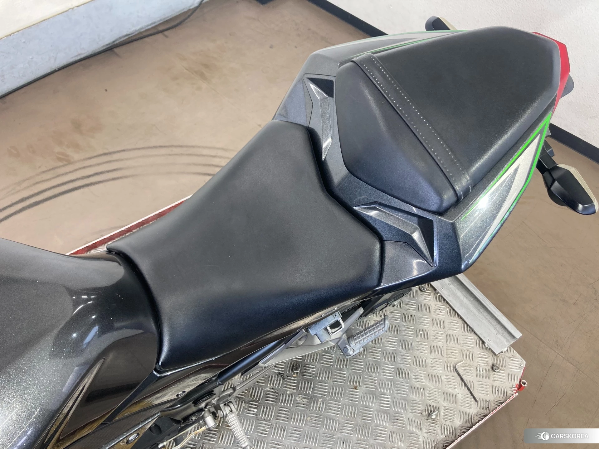Kawasaki NINJA 250 id 4192810 из Японии 8