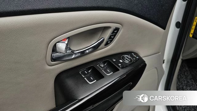 Kia The New Carnival id 3880217 из Кореи 8