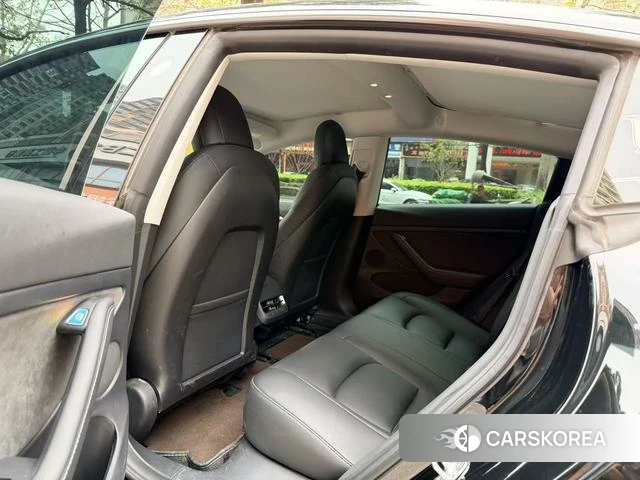 Tesla Model 3 id 3909066 из Китая 8