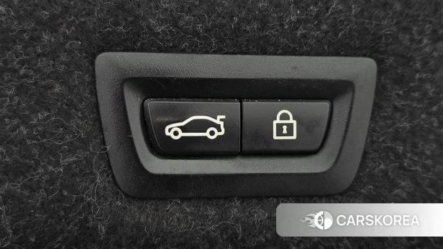 BMW 5 Series (G30) id 4865284 из Кореи 8