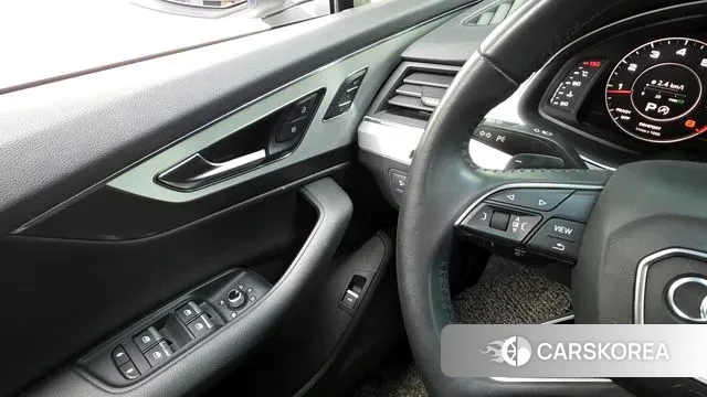 Audi Q7 (4M) id 3593054 из Кореи 8