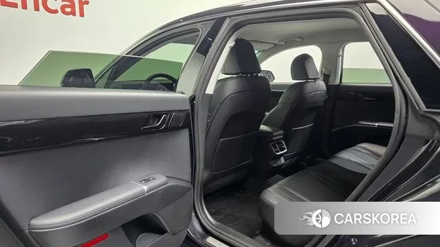 Hyundai Grandeur Hybrid (GN7) id 2900106 из Кореи 8