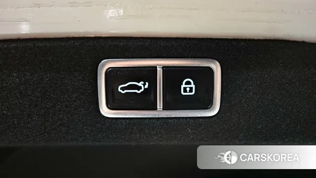 Hyundai Grandeur (GN7) id 3300482 из Кореи 8