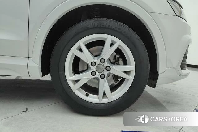 Audi Q3 id 3824741 из Китая 8