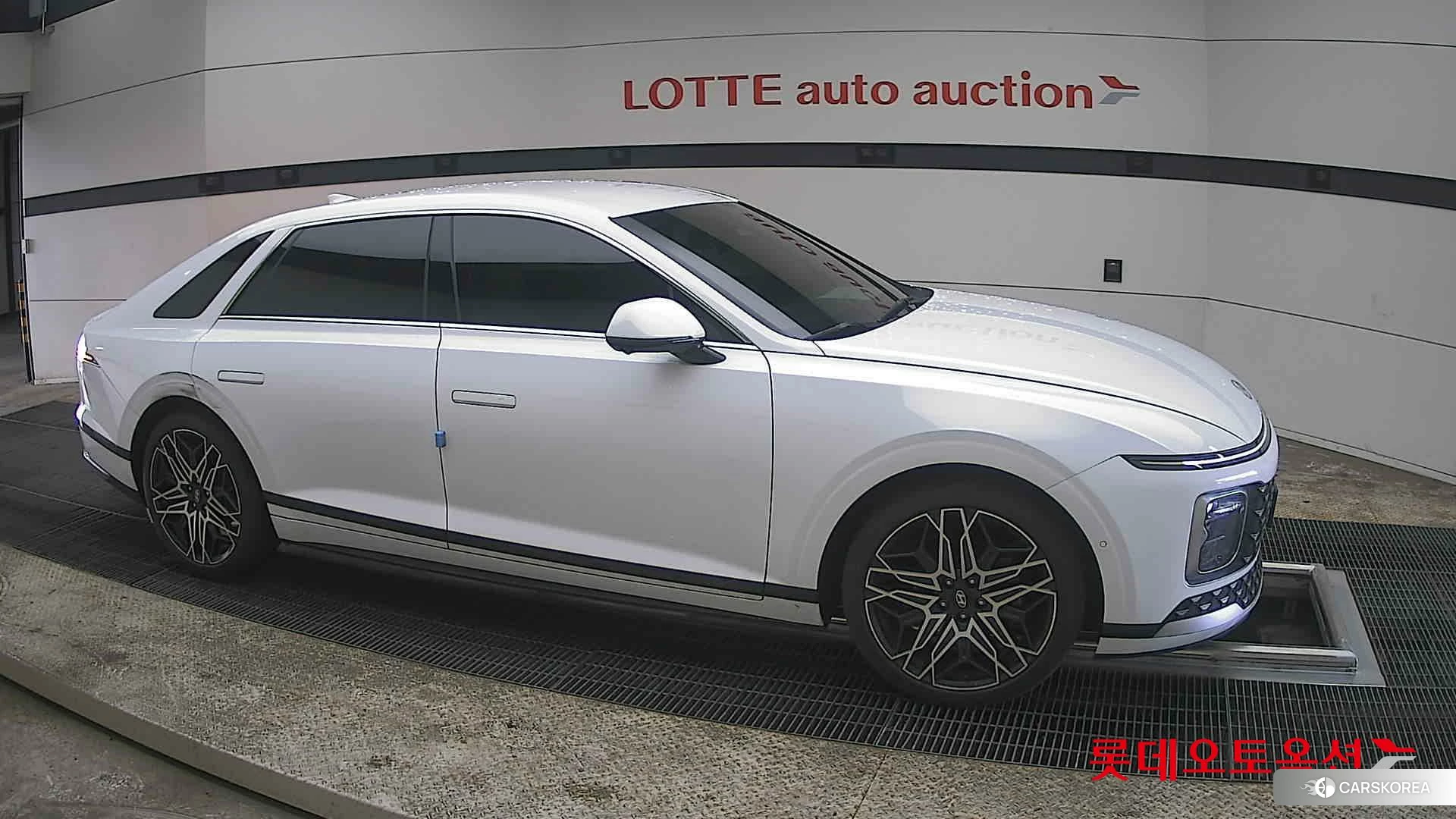 Hyundai Grandeur Hybrid id 3869374 из Кореи 8