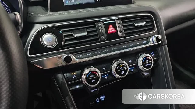 Genesis G70 id 3055062 из Кореи 8