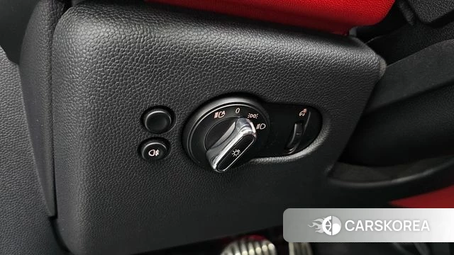 Mini Cooper S Convertible id 4377847 из Кореи 8
