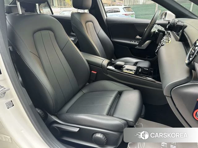 Mercedes-Benz Class A id 4261269 из Китая 8