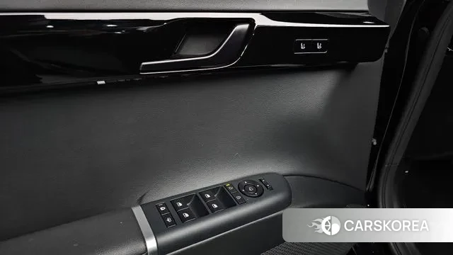 Hyundai Grandeur (GN7) id 3576305 из Кореи 8