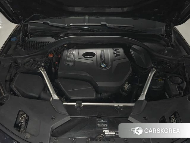 BMW 5 Series (G30) id 4188111 из Кореи 8