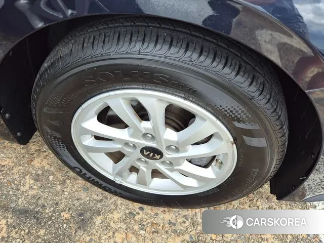 Kia Come New K3 id 3380765 из Кореи 8