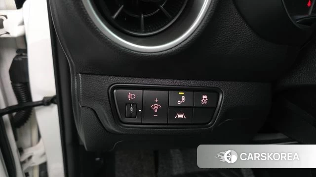 Kia Come New K3 id 4873603 из Кореи 8