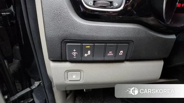 Kia All New Carnival id 3445138 из Кореи 8