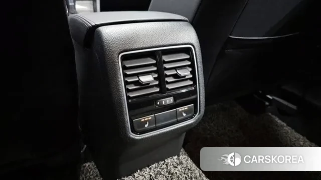 Volkswagen The New Passat id 3013859 из Кореи 8