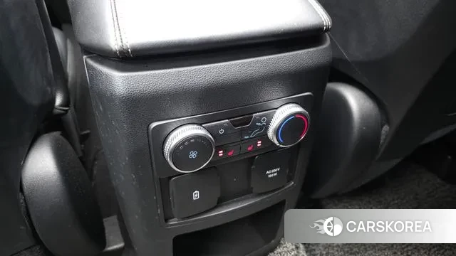 Ford Explorer 6th Generation id 3607897 из Кореи 8