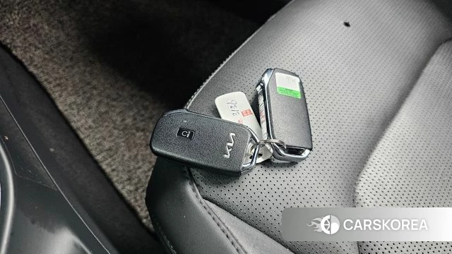 Kia Di Ol Nu Niro id 4475687 из Кореи 8