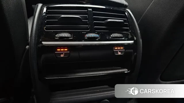 BMW 5 Series (G30) id 3039423 из Кореи 8