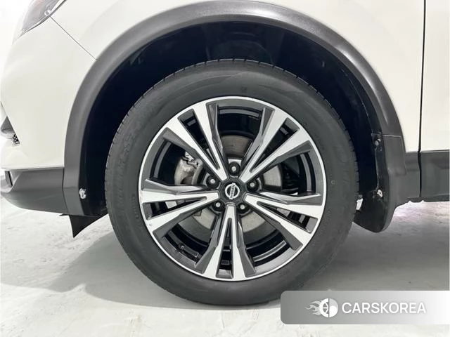 Nissan Qashqai id 4238296 из Китая 8