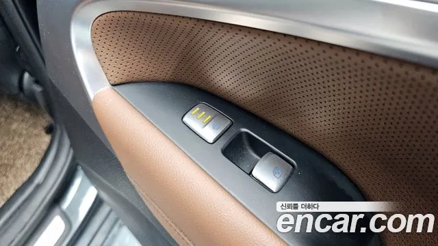 Genesis G70 id 2859948 из Кореи 8