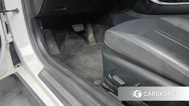 Hyundai Sonata (DN8) id 4232481 из Кореи 8