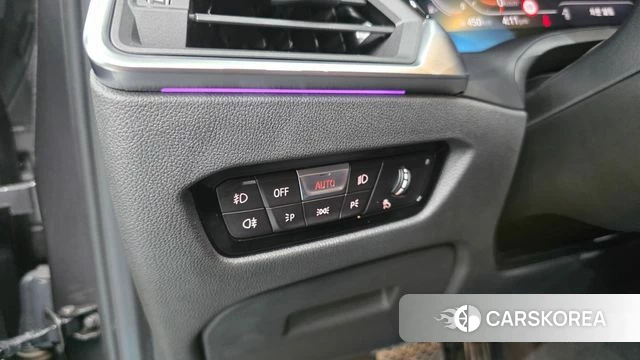 BMW 3 Series (G20) id 4529783 из Кореи 8