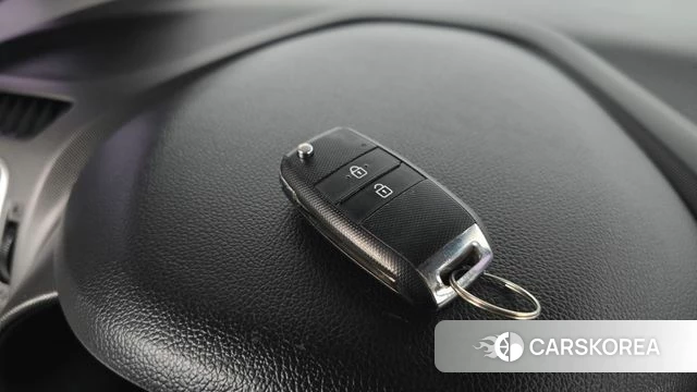 Kia The New Ray id 3905446 из Кореи 8