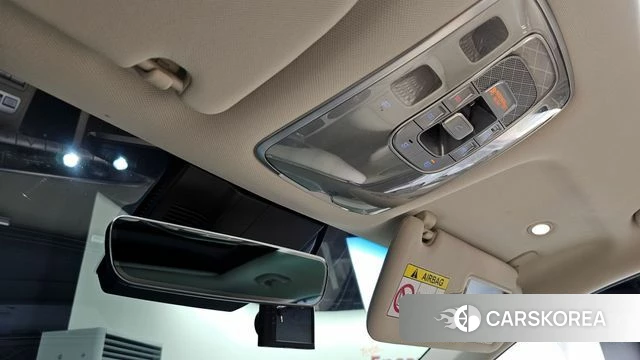 Genesis GV70 id 3954457 из Кореи 8