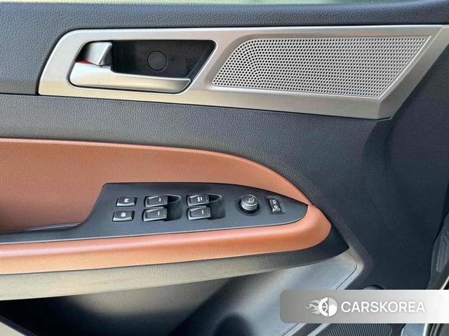 Ssangyong Rexton Sports id 3801423 из Кореи 8