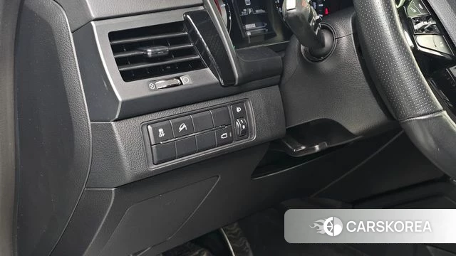 Ssangyong The New Rexton Sports Cannes id 4906450 из Кореи 8