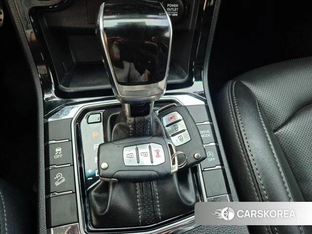 Ssangyong Beautiful Korando id 3911634 из Кореи 8