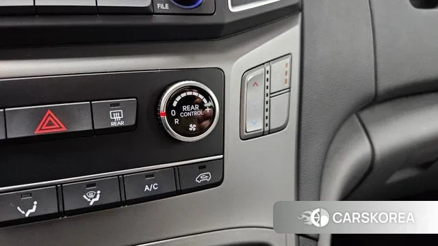 Hyundai The New Grand Starex id 3748028 из Кореи 8