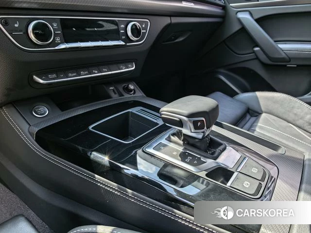 Audi Q5L id 4321176 из Китая 8