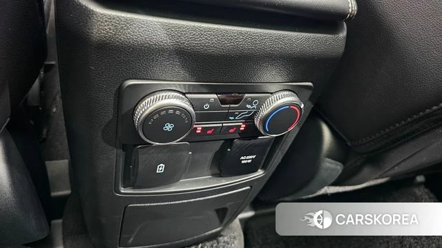 Ford Explorer 6th Generation id 4624091 из Кореи 8