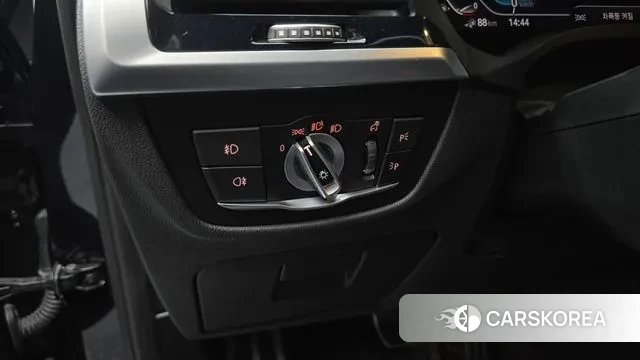 BMW X3 (G01) id 3556438 из Кореи 8