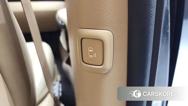 Kia The New Carnival id 3641613 из Кореи 8