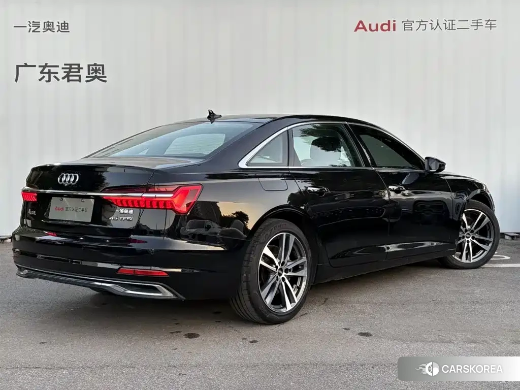 Audi A6L id 4617069 из Китая 8