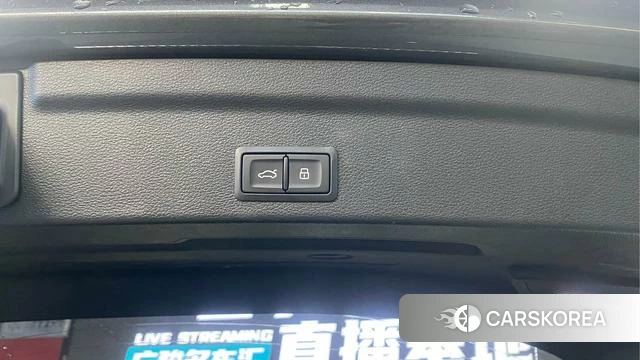 Audi Q3 Sportback id 4221756 из Китая 8