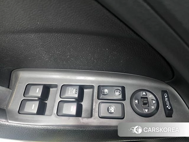 Kia The New K3 id 3919881 из Кореи 8