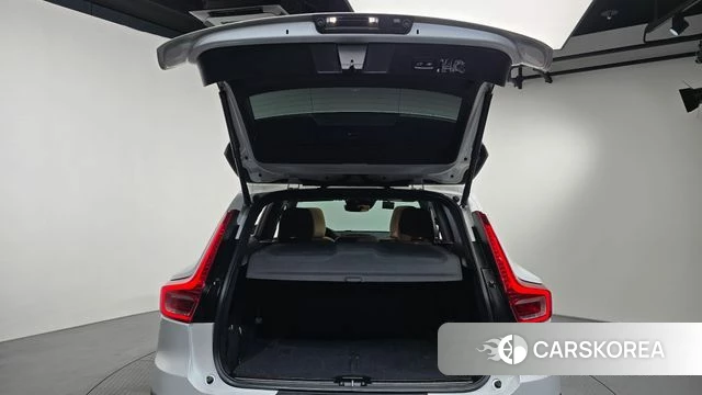 Volvo XC40 id 4651358 из Кореи 8